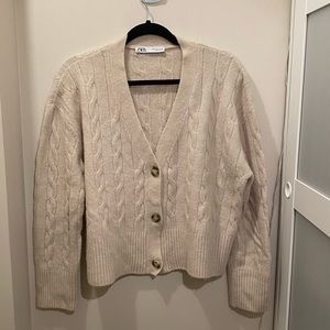 ZARA KNIT CARDIGAN